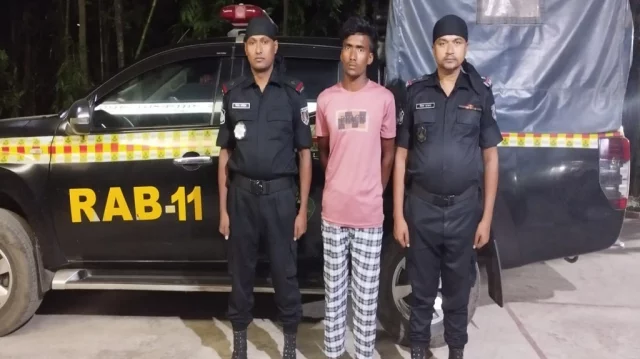 ইভটিজিংয়ের অপমান সইতে না পেরে ছাত্রীর আত্মহত্যা, যুবক গ্রেপ্তার